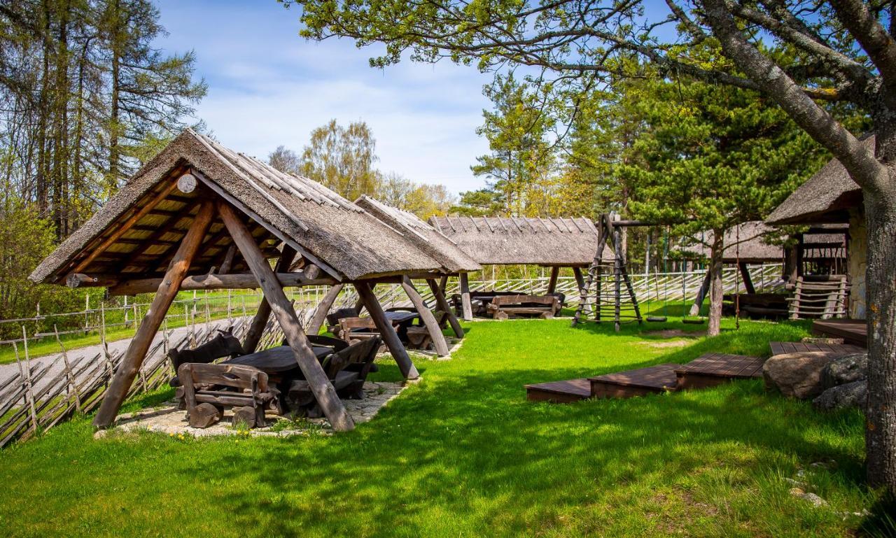 Kassari Puhkekeskus Hotel Käina Eksteriør billede